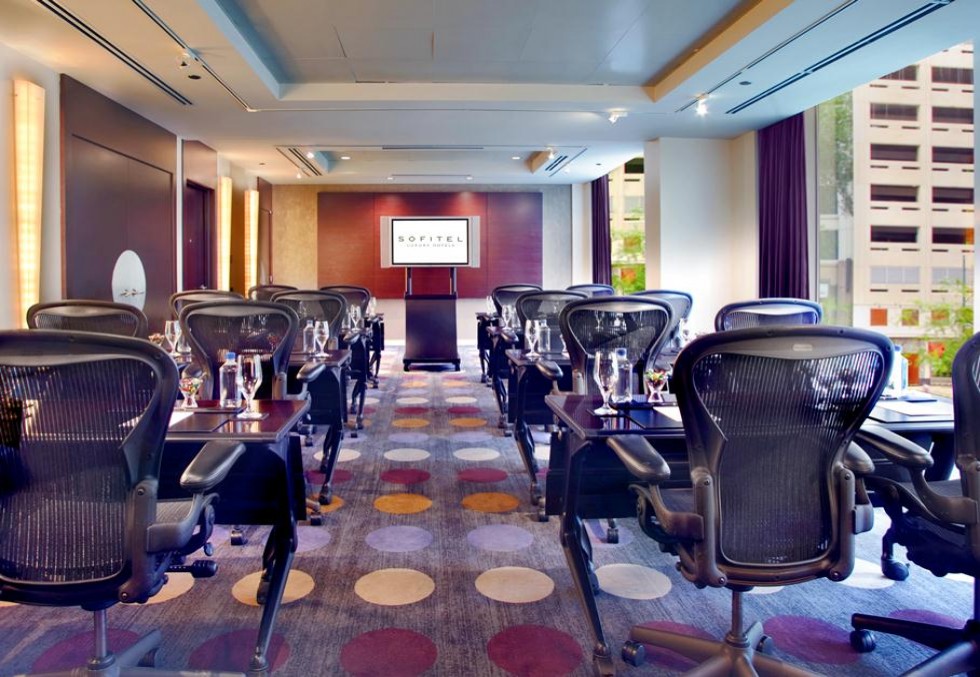 Photo of the hotel Sofitel Chicago Magnificent Mile: Sofitel chicago limoges executive classroom